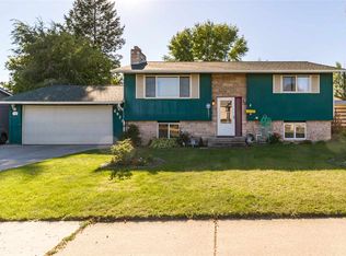 6827 N Standard St, Spokane, WA 99208