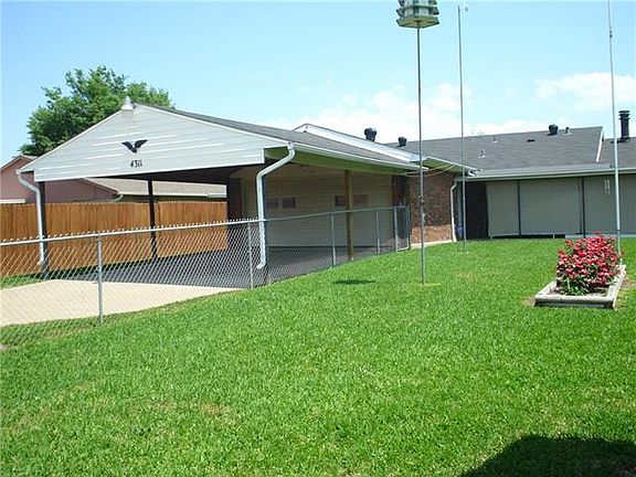 3rd image of 4311 Ash Crest Dr