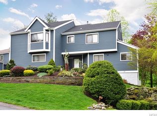 154 Fieldpoint Dr, Irvington, NY 10533