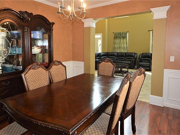 5th image of 1142 Preserve Park Dr