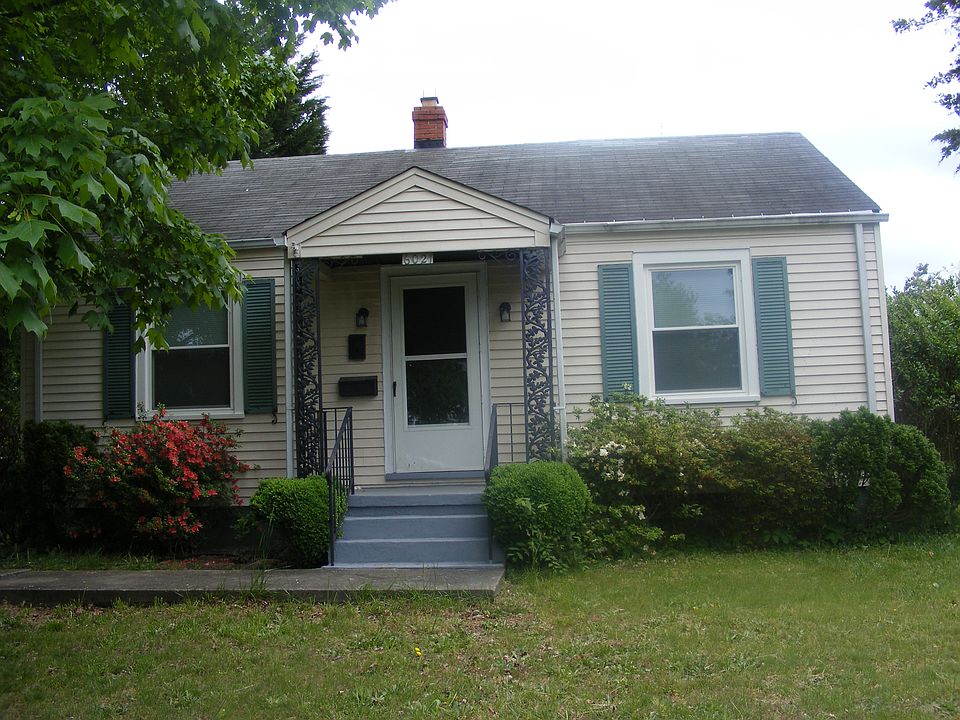 1st image of 6021 Glenway Dr