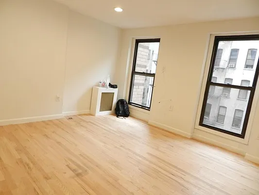 Rented by Living New York | media 73