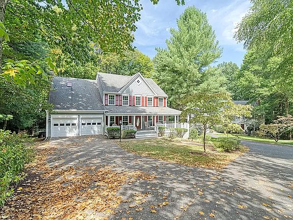 2nd image of 11896 Fawn Ridge Ln