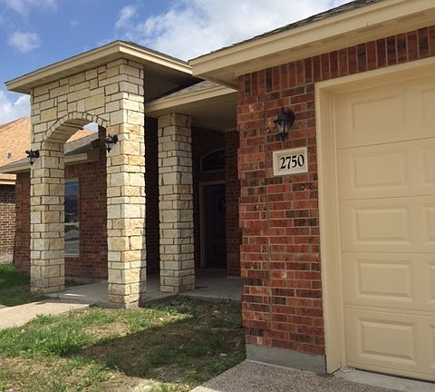 5th image of 2750 Yeager Dr
