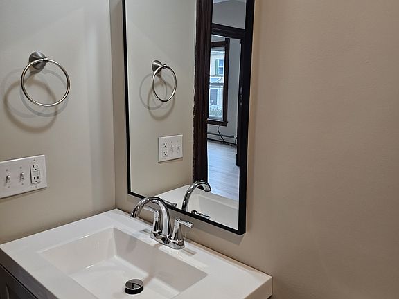 3rd image of 272 Elm St #2
