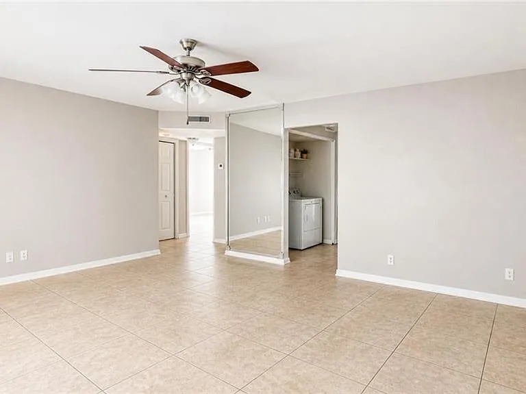 5410 16th Pl SW #B-1 — Photo 5