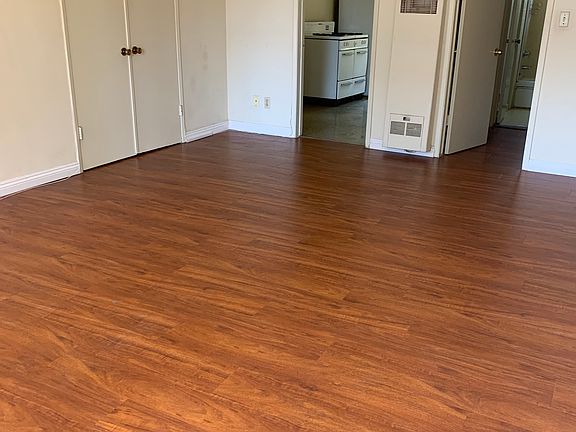 4th image of 724 S Sycamore Ave APT 106