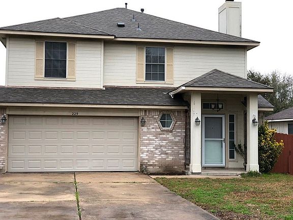 3rd image of 229 Estate Dr