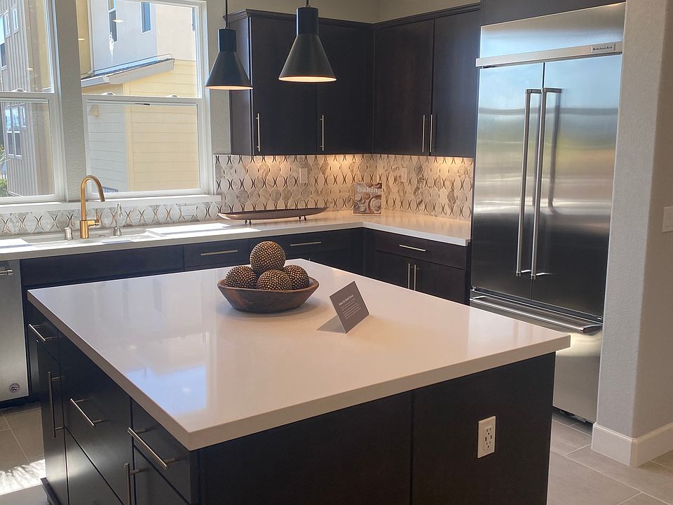 1st image of 26677 Mission Blvd