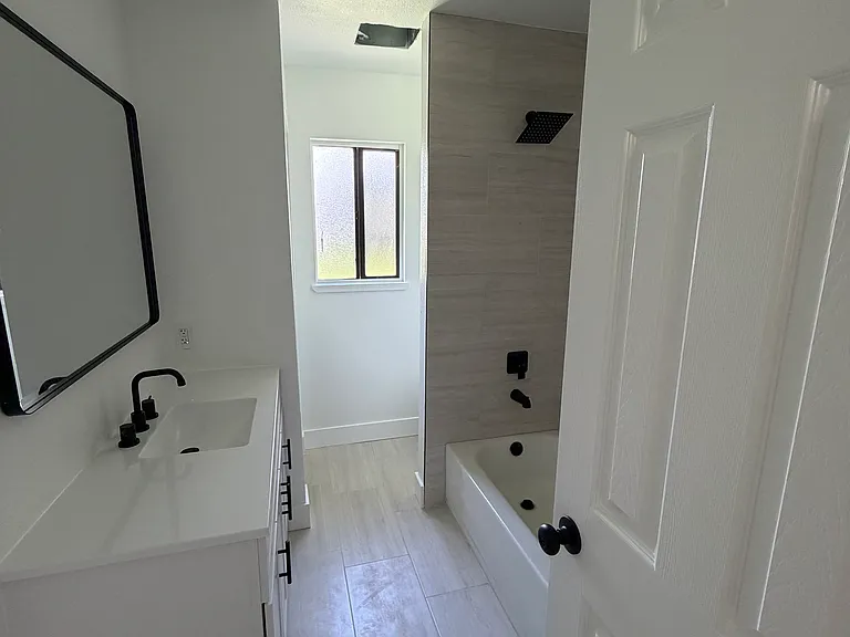 5080 Mayflower St — Photo 9
