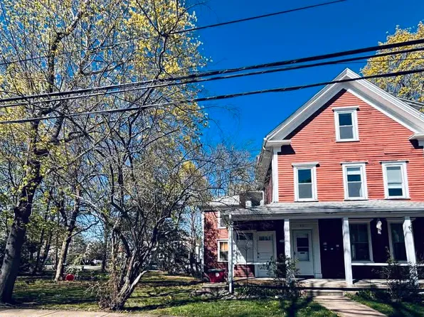 93 Peirce St Floor 2, Middleboro, MA 02346