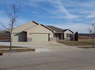 2774 Sussex Rd, Green Bay, WI 54311