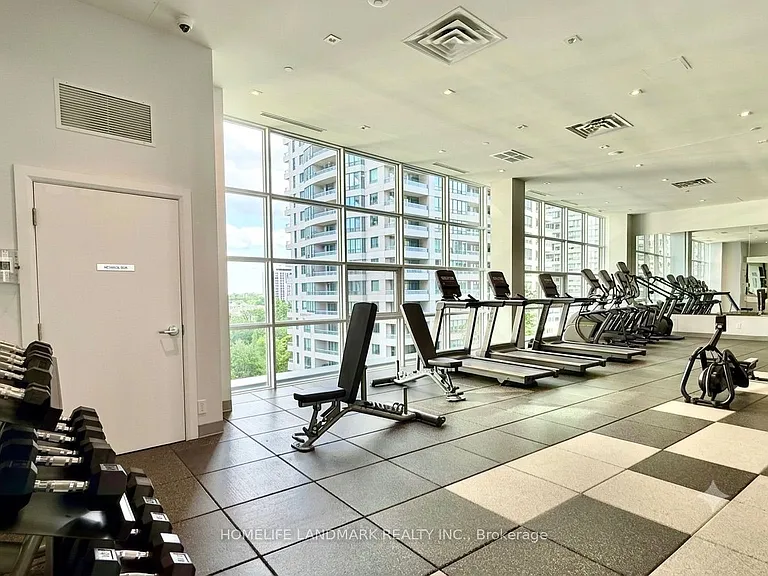 4955 Yonge St #1009 — Photo 12