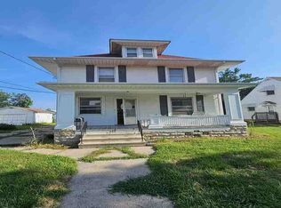 266 24th Ave SW, Cedar Rapids, IA 52404