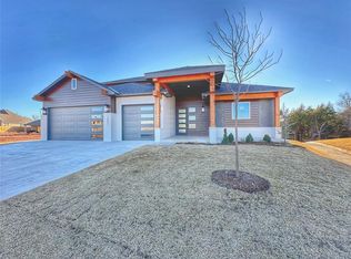 15501 Aparados Way, Edmond, OK 73013