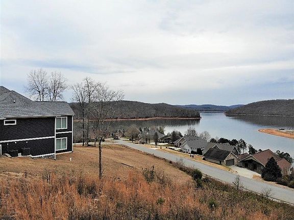 5th image of Mountain Crest Dr Lot 42