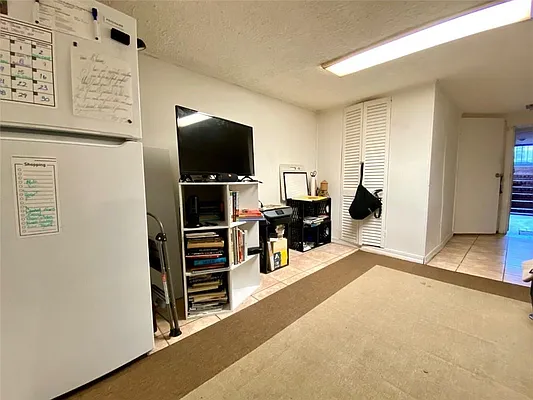 Sold by Remax Real Estate Professionals | media 23