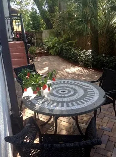 Side Yard / Patio