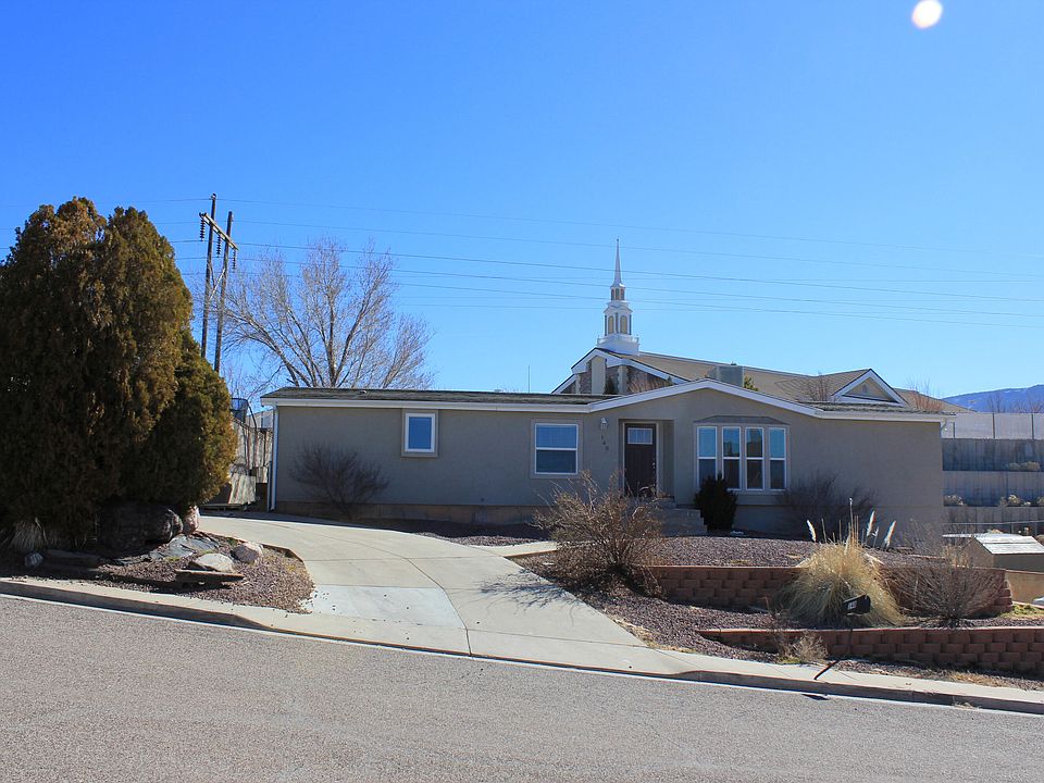 2nd image of 148 N Sunnyside Dr