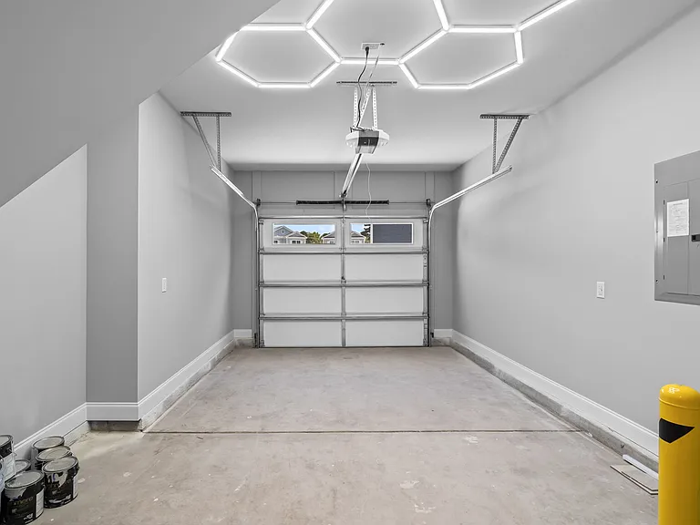 124 Arbor Ridge Cir — Photo 54