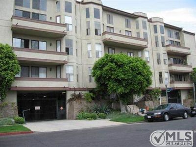 2332 Fox Hills Dr #4, Los Angeles, CA, 90064