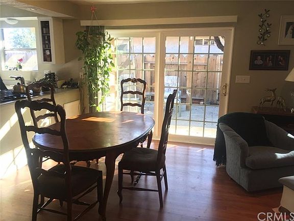 Dining area looking toward the patio with 8 foot slider