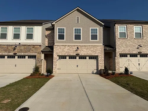 214 Kinship Dr Photo 1