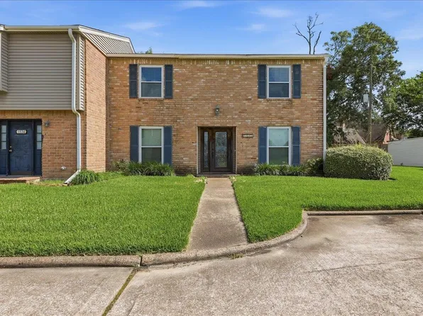 1532 Marshall Woods Dr, Beaumont, TX 77706