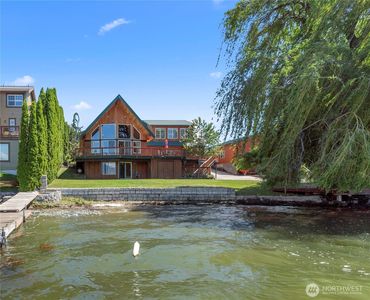 460 Roses Lake Drive, Manson, WA, 98831
