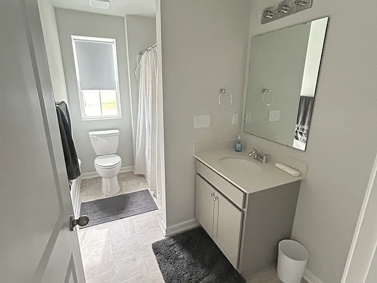 654 Melbourne Dr — Photo 10