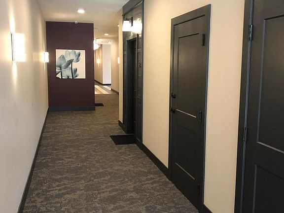 4th image of 156 W 11th St Suite 108