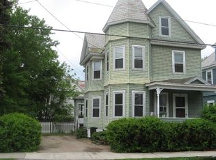 23 Isham St, Burlington, VT 05401