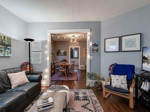 3rd image of 2542 Jackson St NE #1