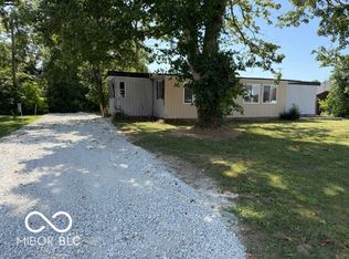 707 Hawkes St, Rockville, IN 47872