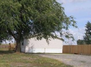 19 Broadway Ave, Silesia, MT 59041