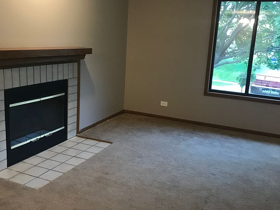 Living area with fireplace