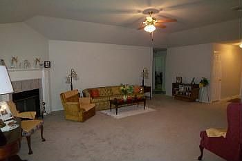 5th image of 1700 Saddle Dr