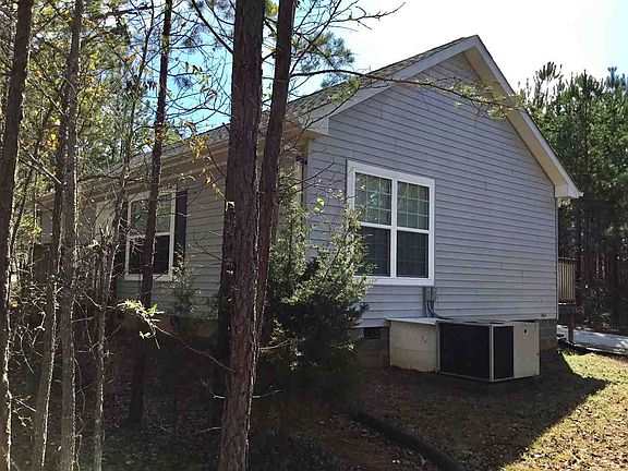 2nd image of 626 Sirrine St