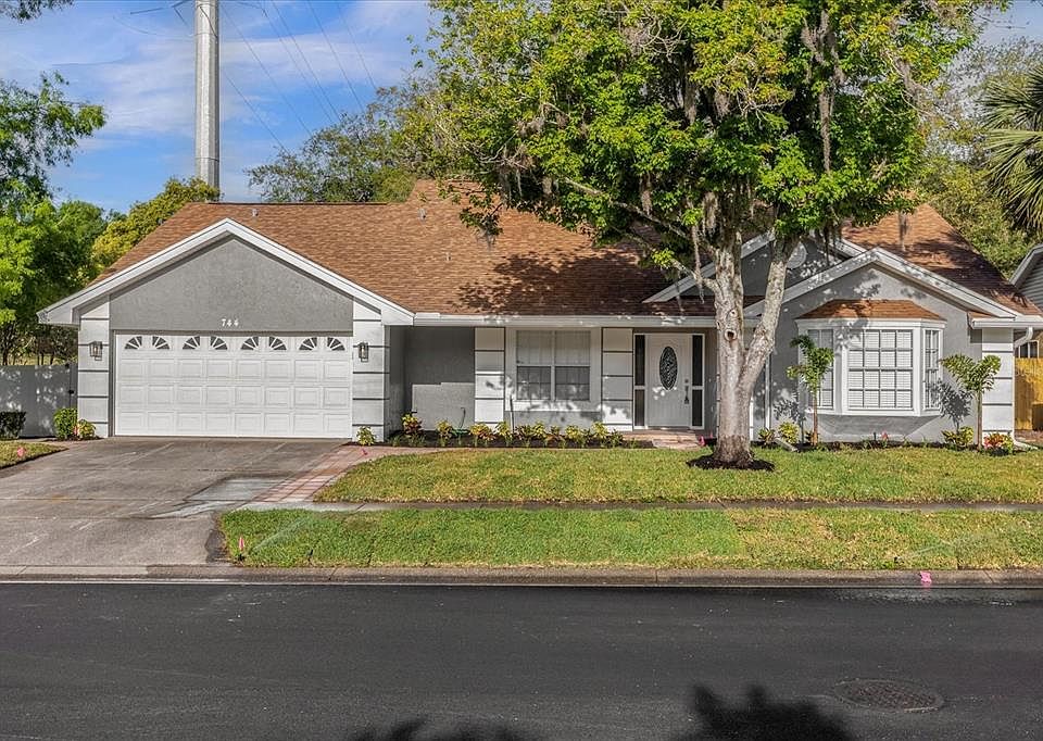 1st image of 744 Silversmith Cir