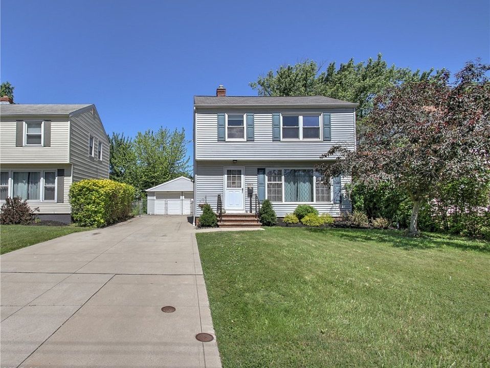 1st image of 30615 Willowick Dr