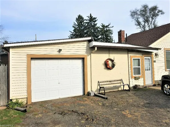 1301 12th St NW, Canton, OH 44703
