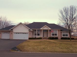 5301 Heather Ln, Johnsburg, IL 60051
