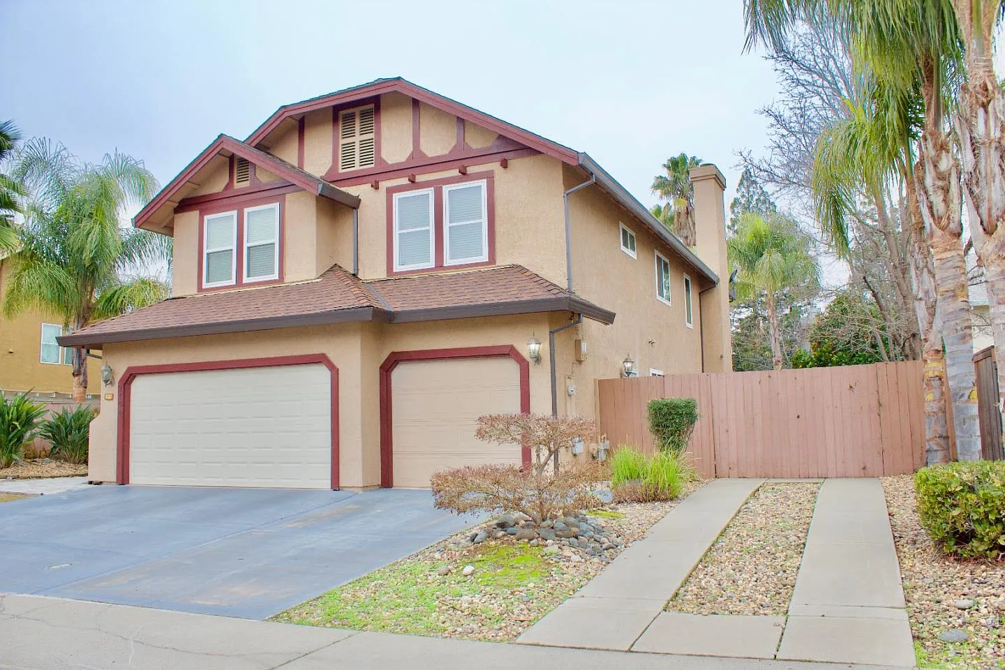9158 Laguna Springs Way photo 1