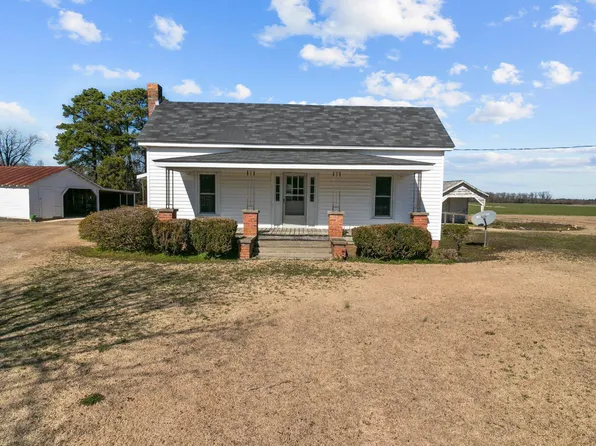 7961 Keener Rd, Clinton, NC 28328