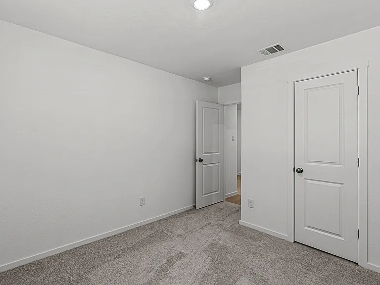 2209 Marshall Dr — Photo 17