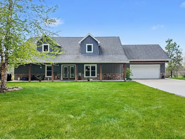 7572 Tucker Ln, Jackson, MI 49201