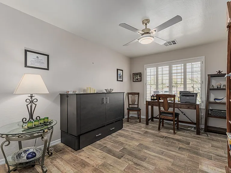 17475 W Spring Ln — Photo 13