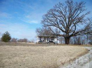 687 Fortune Teller Rd, Granby, MO 64844