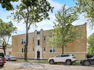 3325 W Ardmore Ave, Chicago, IL