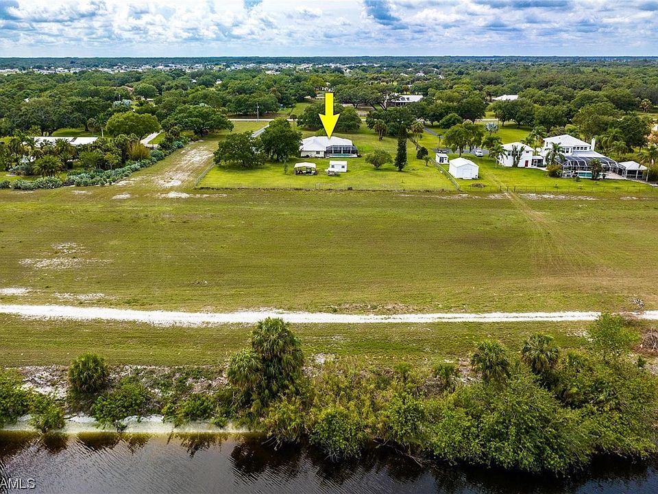 1367 Frontier Cir, Labelle, FL 33935 MLS 223030437 Zillow